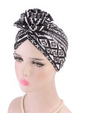 Open image in slideshow, Elegant 3D Flower Turban | CATICA Couture - CATICA Couture
